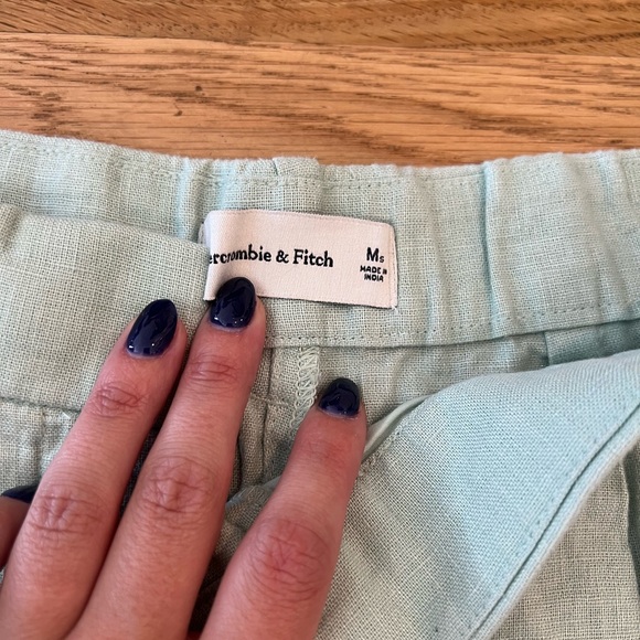 Mint Green Linen Pants - Size M short - Picture 3 of 3